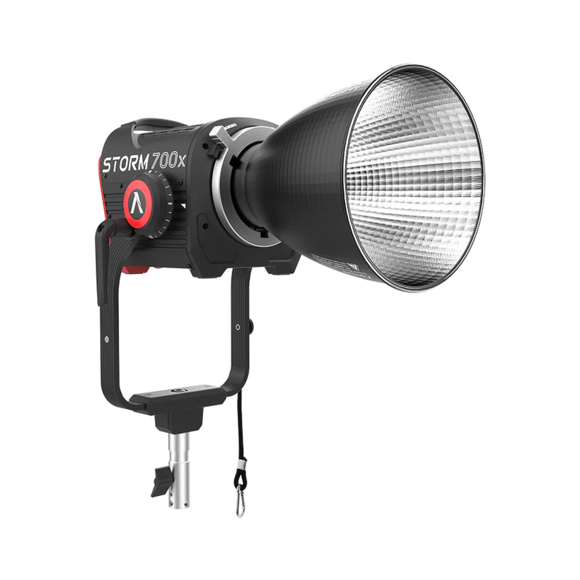 Прожектор Aputure STORM 700x